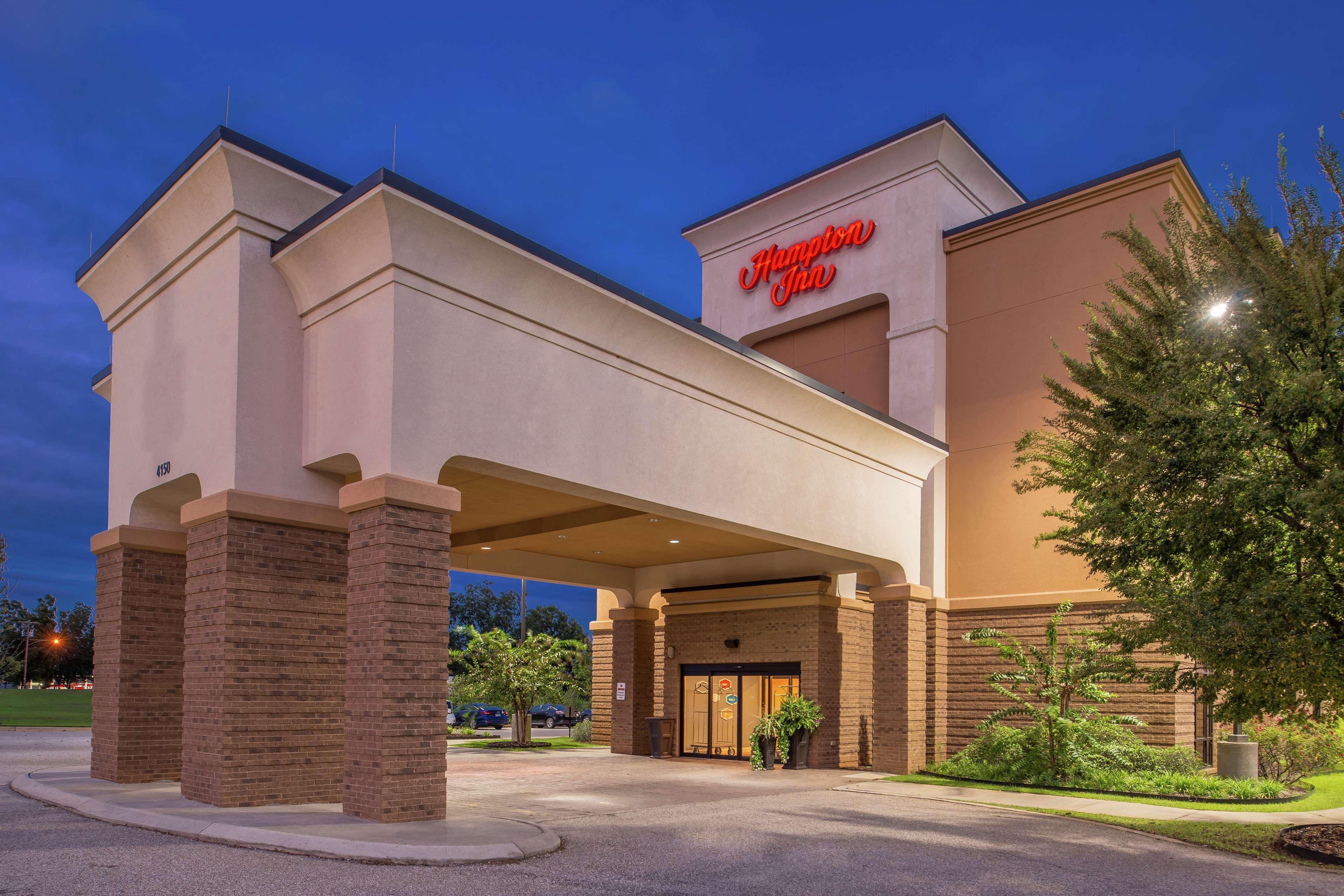 Hampton Inn Jackson-College Avenue Exterior photo